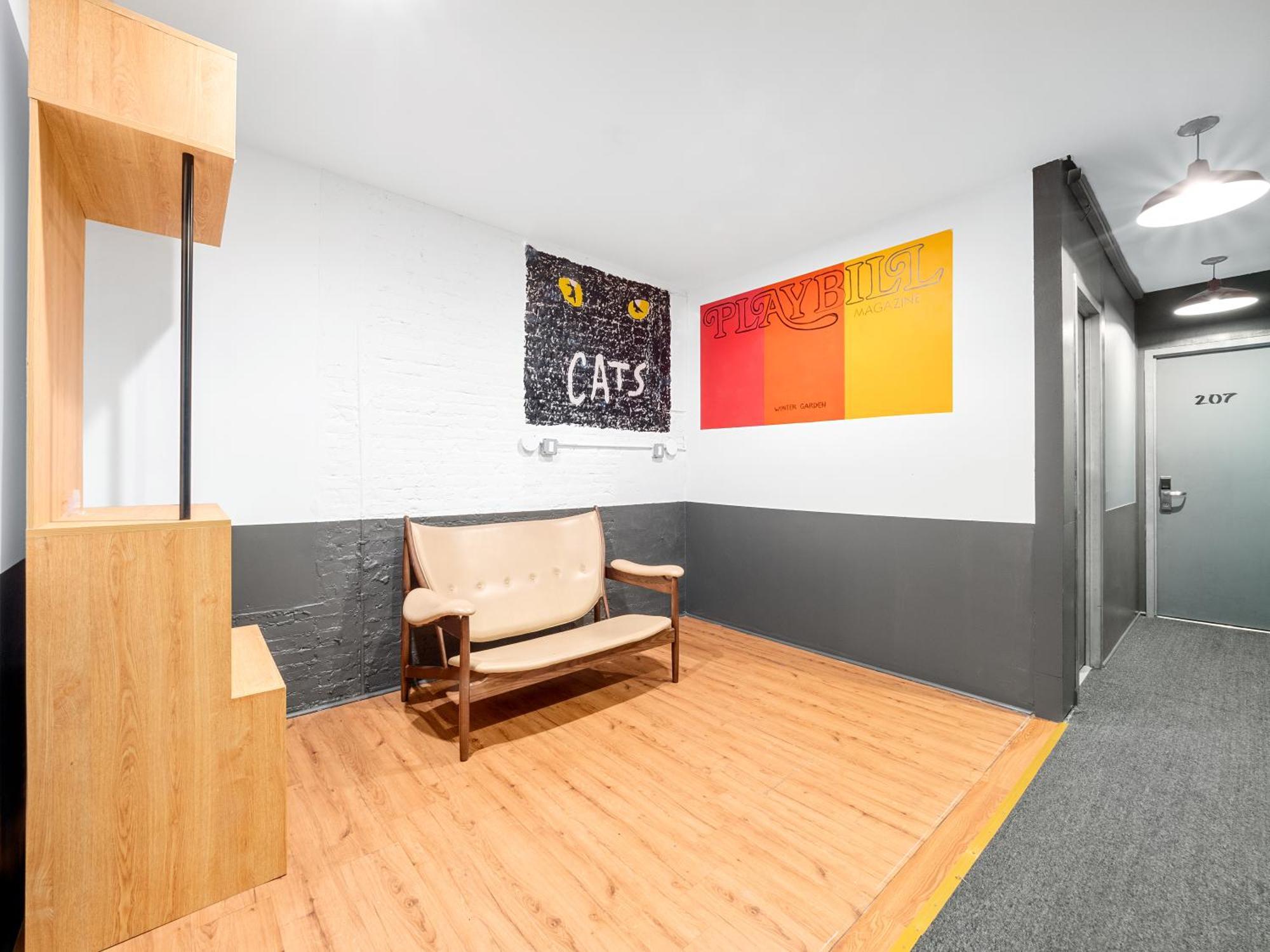 Be Home Hotel Нью-Йорк Экстерьер фото